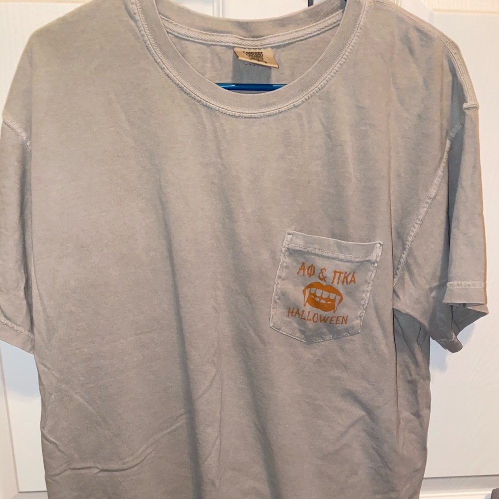 Alpha Phi & Pike swap shirt size large